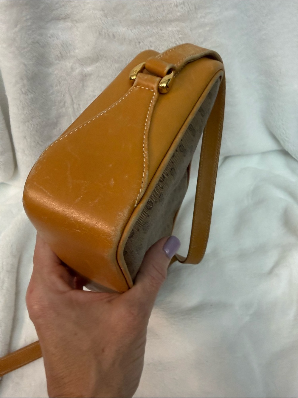 Gucci Brown GG Canvas Crossbody with Red and Green Web - Picture 12 of 14
